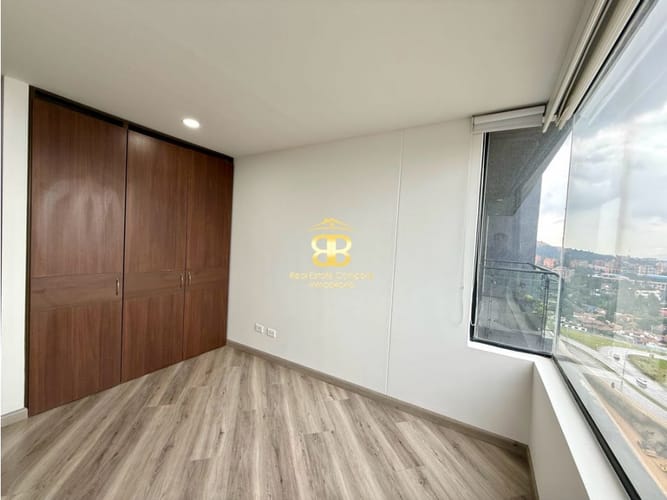 Apartamento de 3 alcobas en venta en Niza, Bogotá, 153 m² · foto 12 de 24