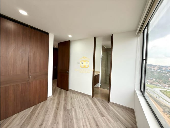 Apartamento de 3 alcobas en venta en Niza, Bogotá, 153 m² · foto 22 de 24