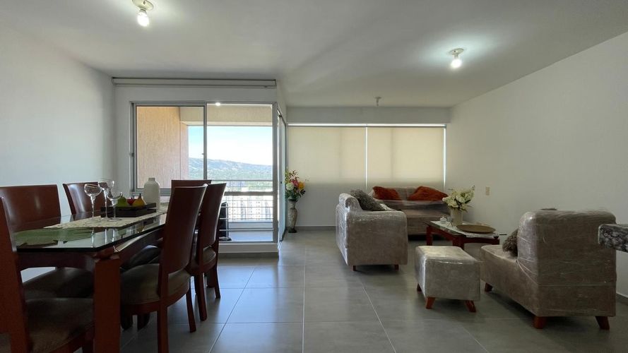 Apartamento de 3 alcobas en venta en Cañaveral, Floridablanca, 81 m² · foto 2 de 15