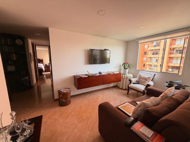 Apartamento de 3 alcobas en venta en Lagos De Cordoba, Bogotá, 119 m² · foto 4 de 18
