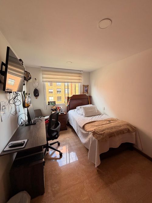 Apartamento de 3 alcobas en venta en Lagos De Cordoba, Bogotá, 119 m² · foto 7 de 18