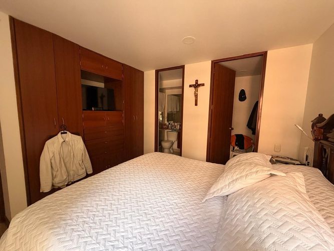 Apartamento de 3 alcobas en venta en Lagos De Cordoba, Bogotá, 119 m² · foto 10 de 18