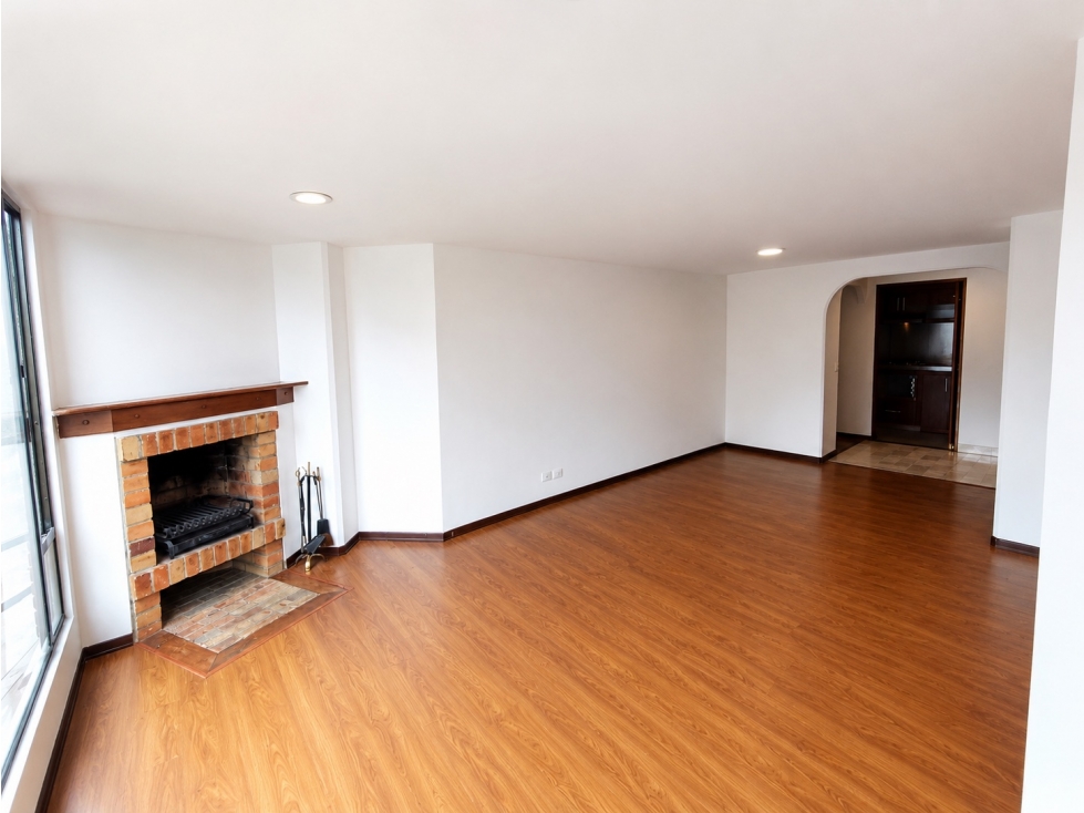 Apartamento en venta en Los Rosales, Bogotá · foto 3 de 16