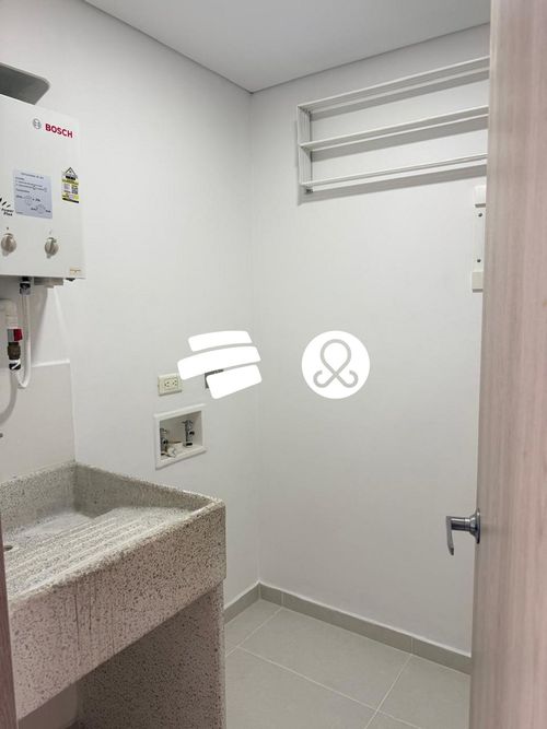 Apartamento de 2 alcobas en venta en Las Antillas, Envigado · foto 6 de 8