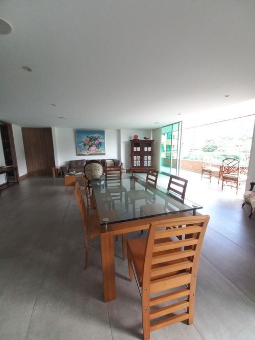 Apartamento de 3 alcobas en venta en Cerro Azul Del Vergel, Ibagué, 242 m² · foto 6 de 24