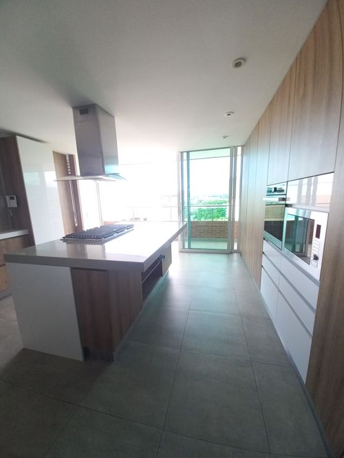 Apartamento de 3 alcobas en venta en Cerro Azul Del Vergel, Ibagué, 242 m² · foto 20 de 24