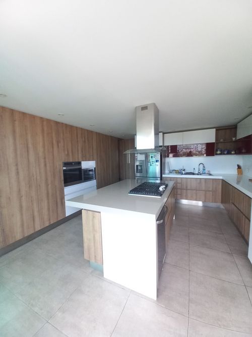 Apartamento de 3 alcobas en venta en Cerro Azul Del Vergel, Ibagué, 242 m² · foto 21 de 24