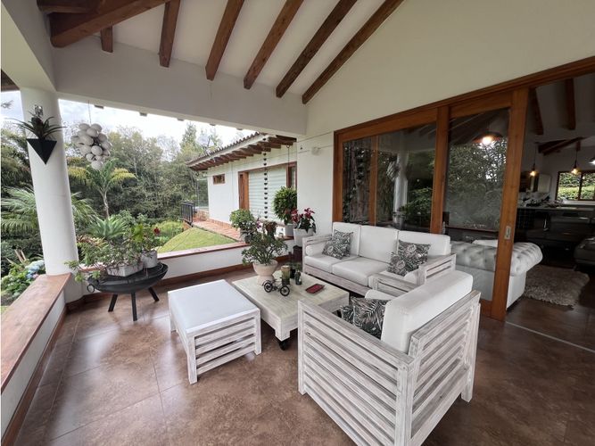 Casa de 3 alcobas en venta en So�Adora, La Ceja, 400 m² · foto 8 de 24