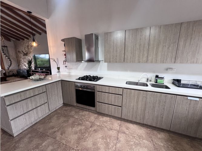 Casa de 3 alcobas en venta en So�Adora, La Ceja, 400 m² · foto 16 de 24