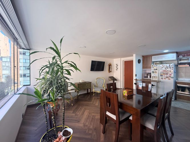 Apartamento de 2 alcobas en venta en Bellavista, Bogotá, 66 m² · foto 2 de 24