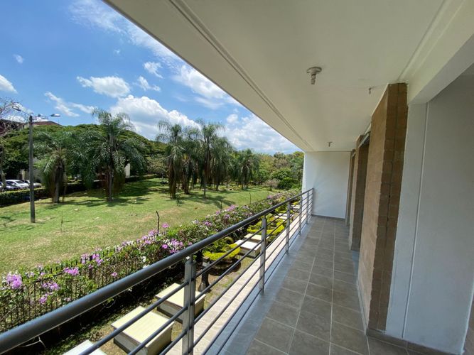 Apartamento de 4 alcobas en venta en Cañaverales, Cali, 113 m² · foto 14 de 24