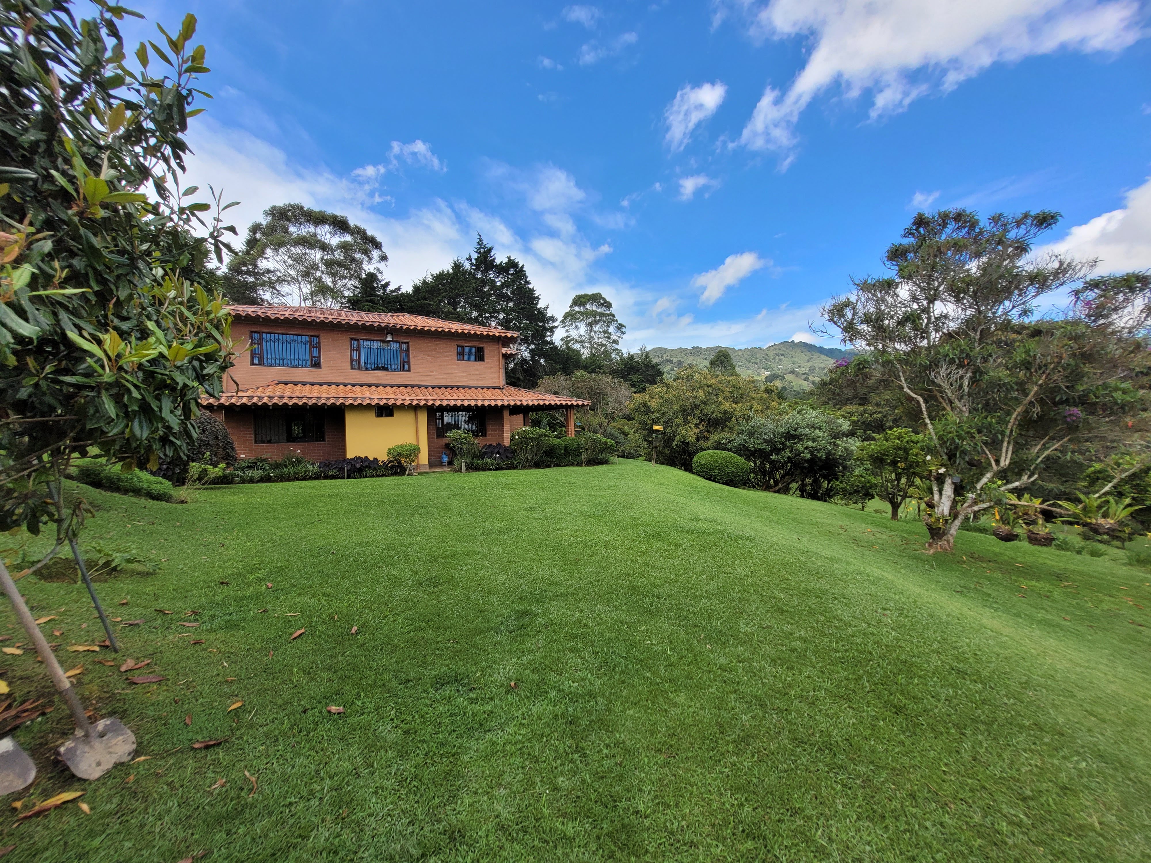 4BR Country House in Aeropuerto (380 m²) for Sale - 2