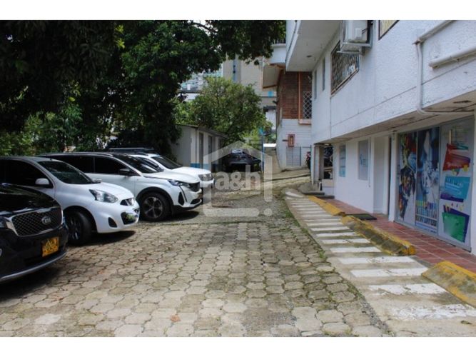 Lote en arriendo en Milla De Oro, Medellín, 612 m² · foto 2 de 5
