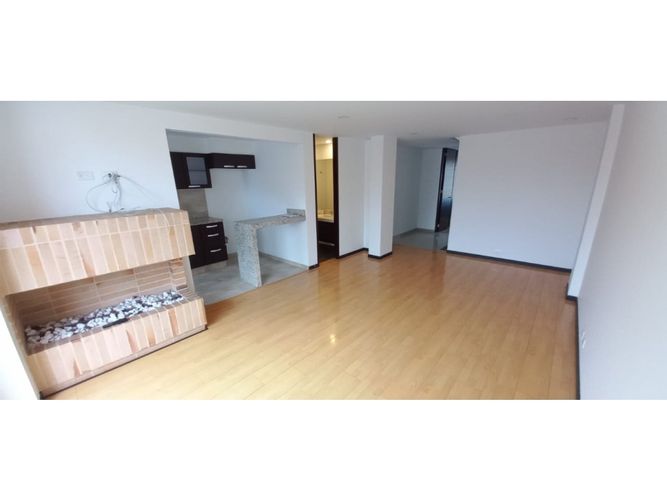 Casa de 3 alcobas en venta en Cota, 140 m² · foto 3 de 24