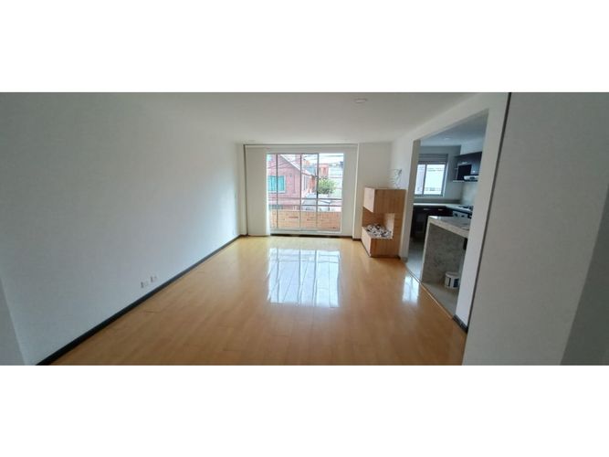 Casa de 3 alcobas en venta en Cota, 140 m² · foto 4 de 24