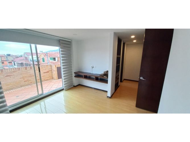 Casa de 3 alcobas en venta en Cota, 140 m² · foto 21 de 24