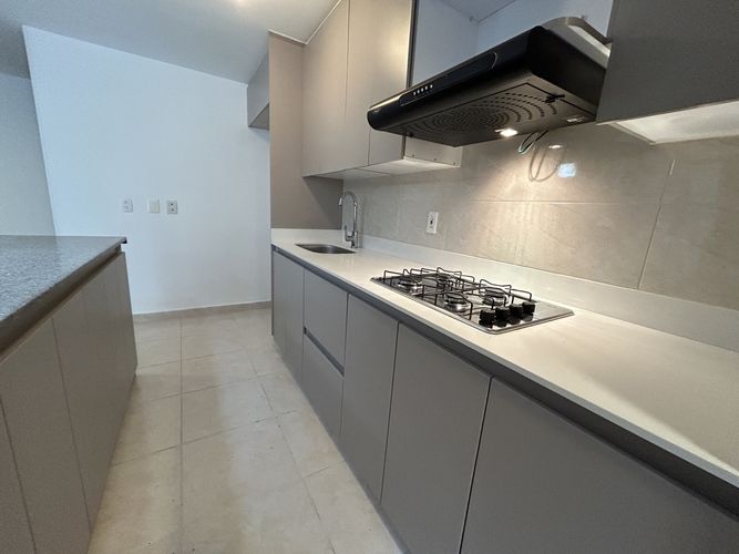 Apartamento de 3 alcobas en arriendo en Zuñiga, Medellín, 86 m² · foto 3 de 14