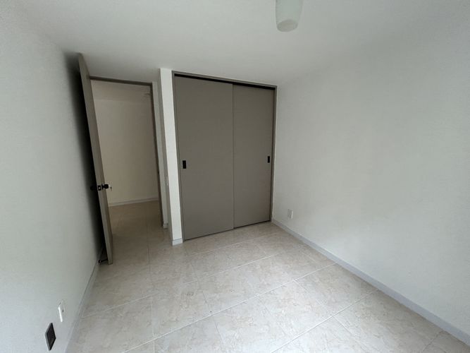 Apartamento de 3 alcobas en arriendo en Zuñiga, Medellín, 86 m² · foto 8 de 14