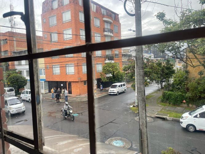 Casa de 6 alcobas en venta en El Recuerdo, Bogotá, 250 m² · foto 4 de 16