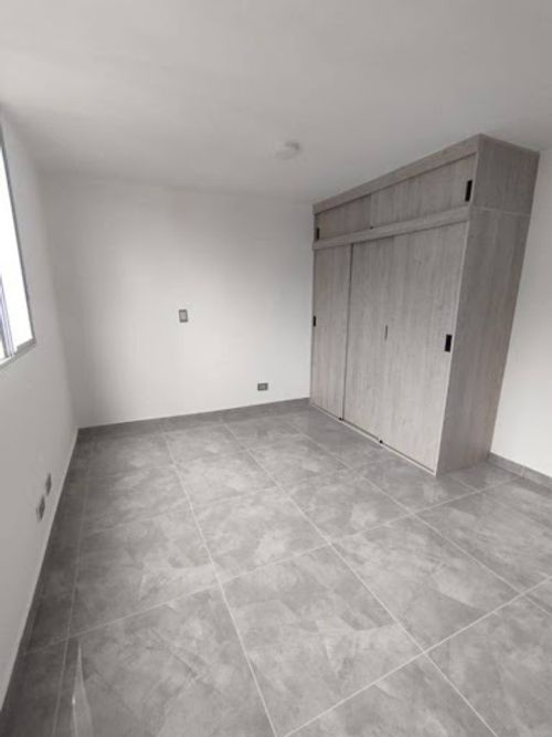 Apartamento de 2 alcobas en venta en La Navarra, Bello, 54 m² · foto 6 de 8