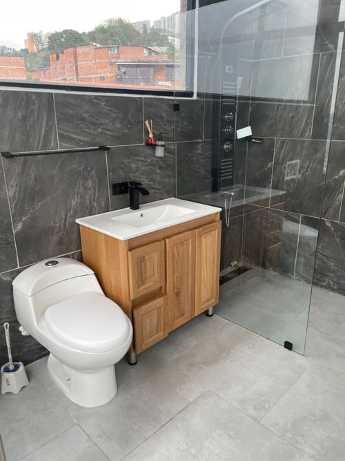 Local en arriendo en Cucaracho, Medellín, 104 m² · foto 9 de 14