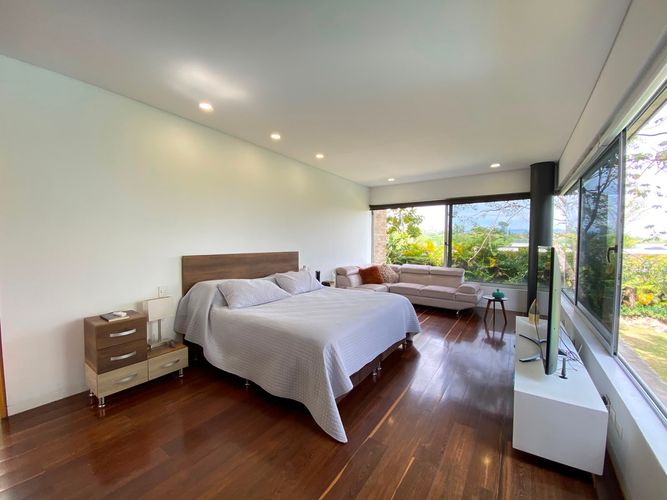 Casa de 5 alcobas en venta en Ruitoque Condominio, Floridablanca, 667 m² · foto 9 de 24