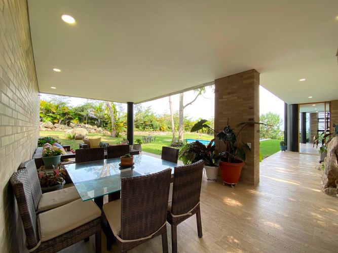 Casa de 5 alcobas en venta en Ruitoque Condominio, Floridablanca, 667 m² · foto 15 de 24