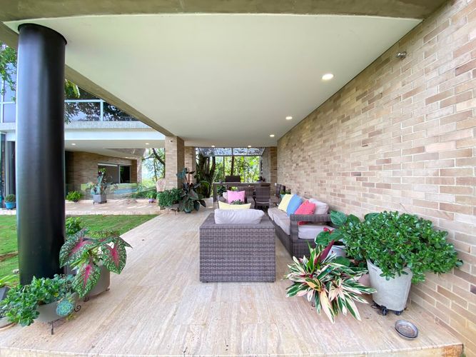 Casa de 5 alcobas en venta en Ruitoque Condominio, Floridablanca, 667 m² · foto 16 de 24