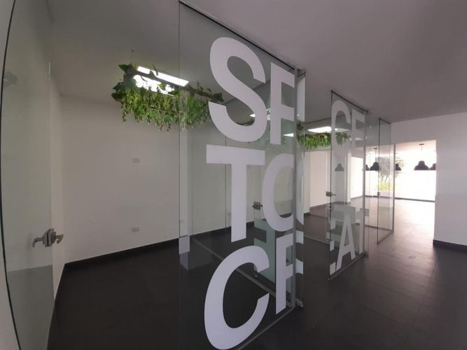 Casa de 7 alcobas en venta en La Castellana, Bogotá, 348 m² · foto 5 de 24
