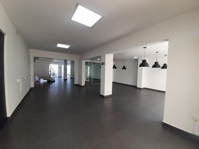 Casa de 7 alcobas en venta en La Castellana, Bogotá, 348 m² · foto 10 de 24