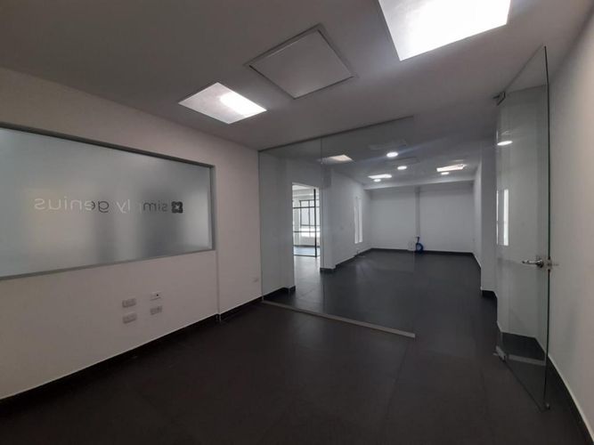 Casa de 7 alcobas en venta en La Castellana, Bogotá, 348 m² · foto 20 de 24