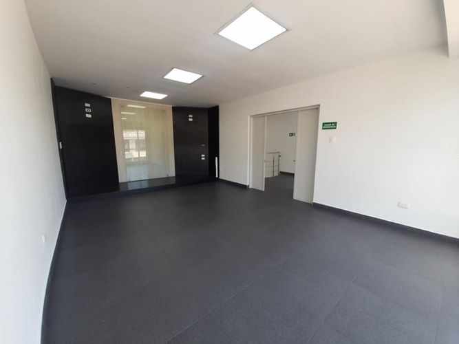 Casa de 7 alcobas en venta en La Castellana, Bogotá, 348 m² · foto 23 de 24