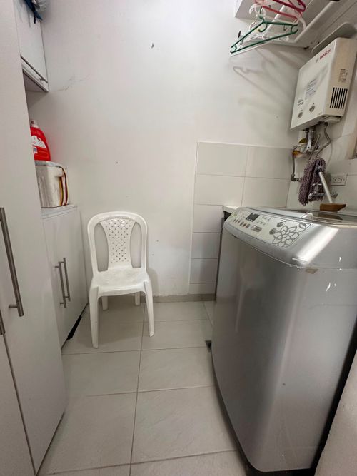 Apartamento de 3 alcobas en venta en Guayanas, Floridablanca, 94 m² · foto 16 de 24