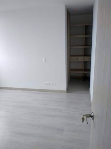 Apartamento en venta en Calasanz, Medellín · foto 4 de 7