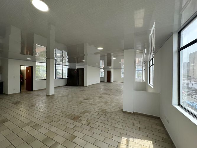 Oficina en arriendo en San Vicente, Cali, 167 m² · foto 5 de 17