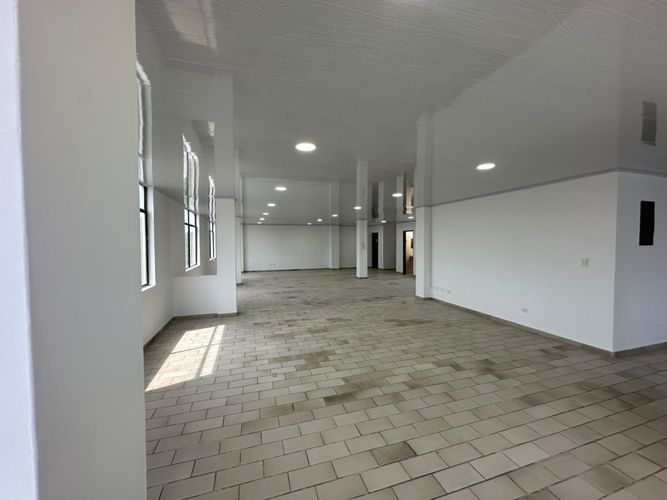 Oficina en arriendo en San Vicente, Cali, 167 m² · foto 6 de 17