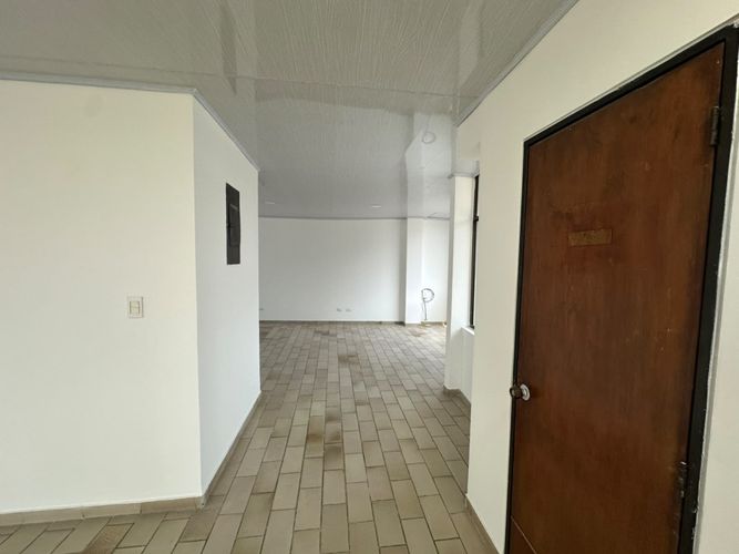 Oficina en arriendo en San Vicente, Cali, 167 m² · foto 7 de 17