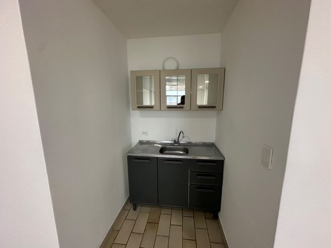 Oficina en arriendo en San Vicente, Cali, 167 m² · foto 10 de 17