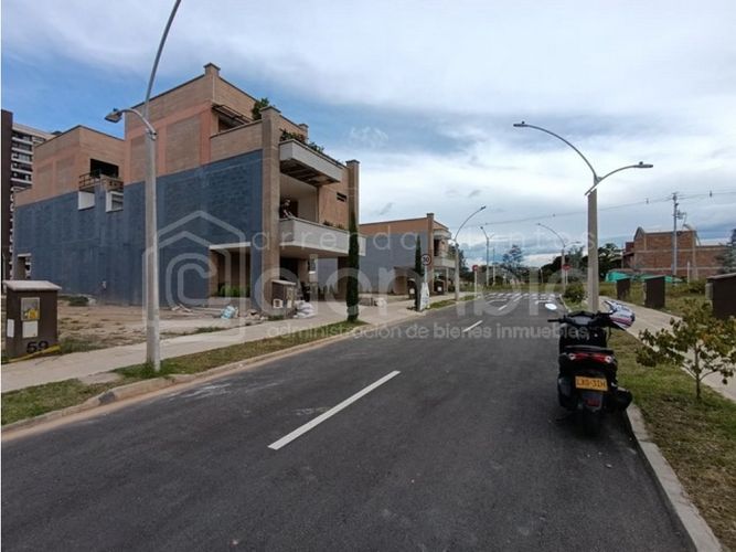 Lote en venta en Llano Grande, Rionegro, 98 m² · foto 5 de 10