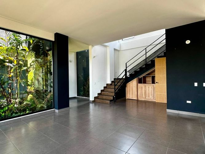 Casa de 4 alcobas en venta en Los Salados, El Retiro, 405 m² · foto 3 de 24