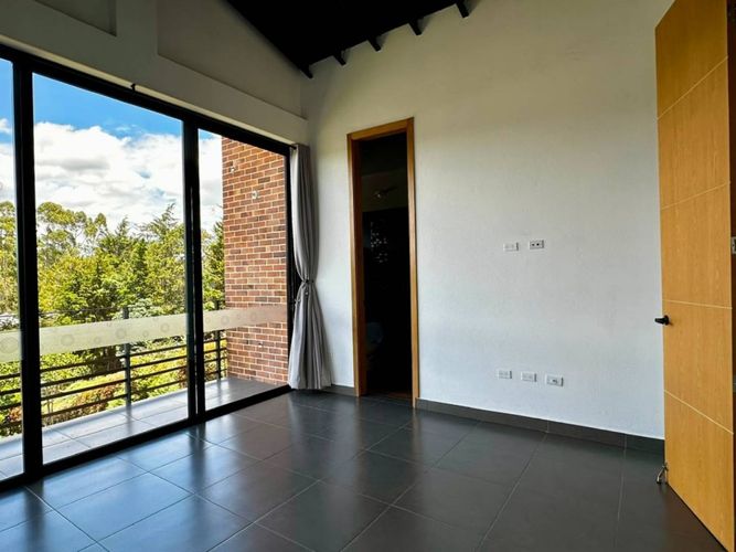 Casa de 4 alcobas en venta en Los Salados, El Retiro, 405 m² · foto 10 de 24
