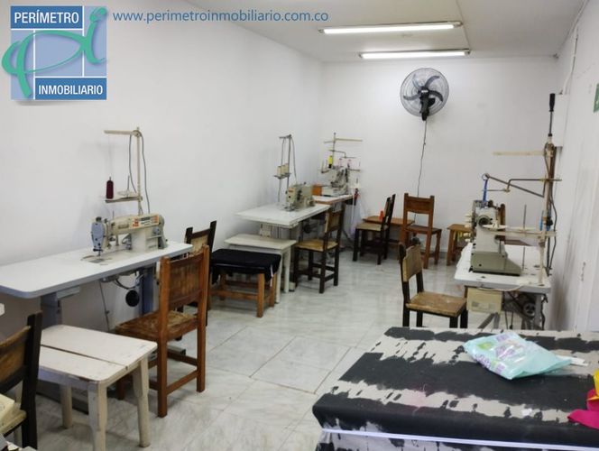 Casa de 3 alcobas en venta en Santa Lucia, Medellín, 237 m² · foto 5 de 11