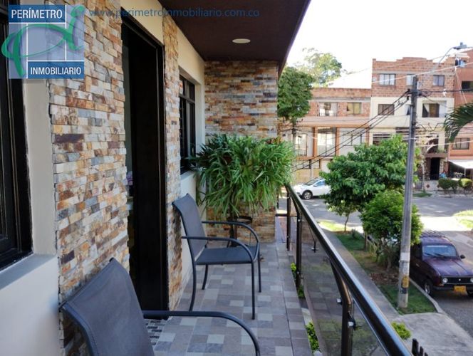 Casa de 3 alcobas en venta en Santa Lucia, Medellín, 237 m² · foto 7 de 11