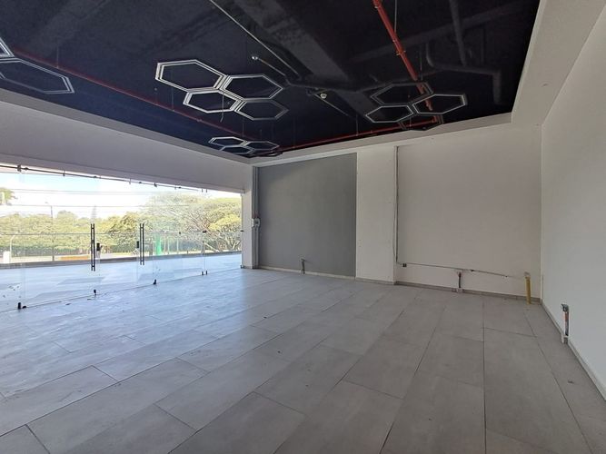 Local en arriendo en San Jose Sur, Pereira, 73 m² · foto 2 de 11
