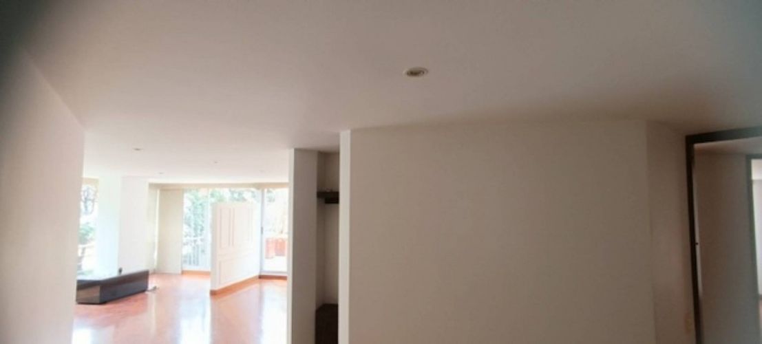 Apartamento de 3 alcobas en venta en Santa Paula, Bogotá, 138 m² · foto 5 de 24