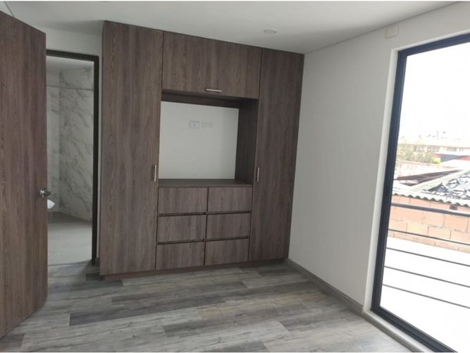 Casa de 3 alcobas en venta en Cr Los Alpes, Chía, 200 m² · foto 6 de 17
