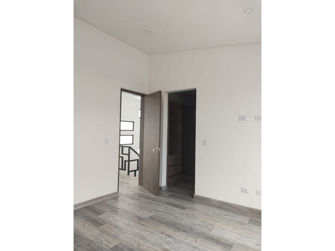 Casa de 3 alcobas en venta en Cr Los Alpes, Chía, 200 m² · foto 9 de 17