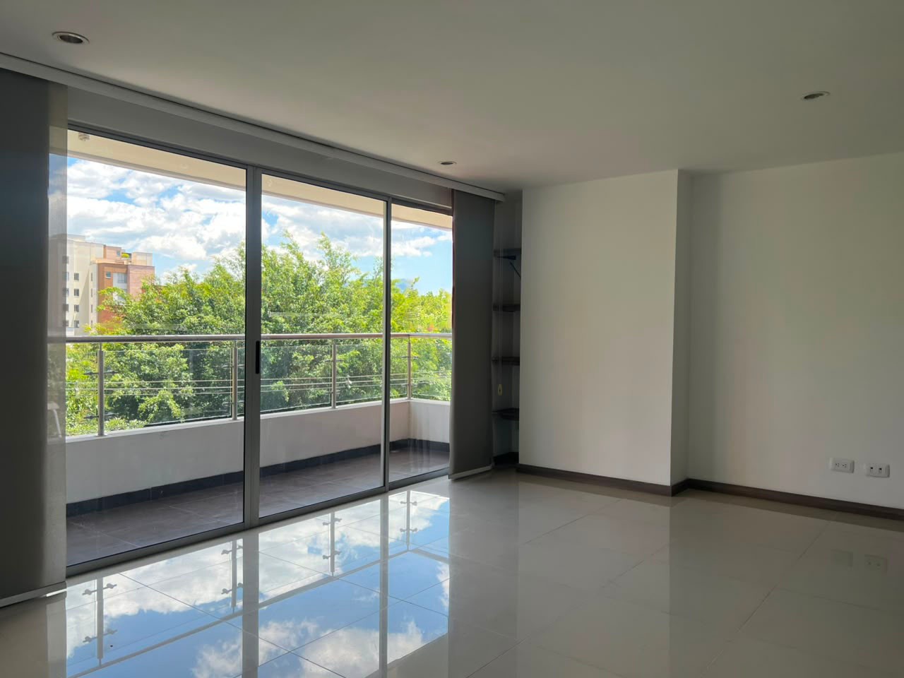 Apartamento en venta en Loma Del Esmeraldal, Envigado · foto 16 de 18
