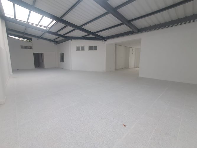 Local en arriendo en Los Angeles, Pereira, 220 m² · foto 7 de 10