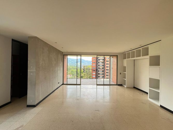 Apartamento de 2 alcobas en arriendo en El Poblado, Medellín, 180 m² · foto 9 de 19